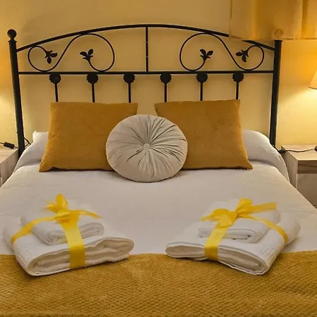 Quarto em Acomodações Particulares Castella Acogedora Casa Familias Con Piscina Y Jardín Cerca Del Mar